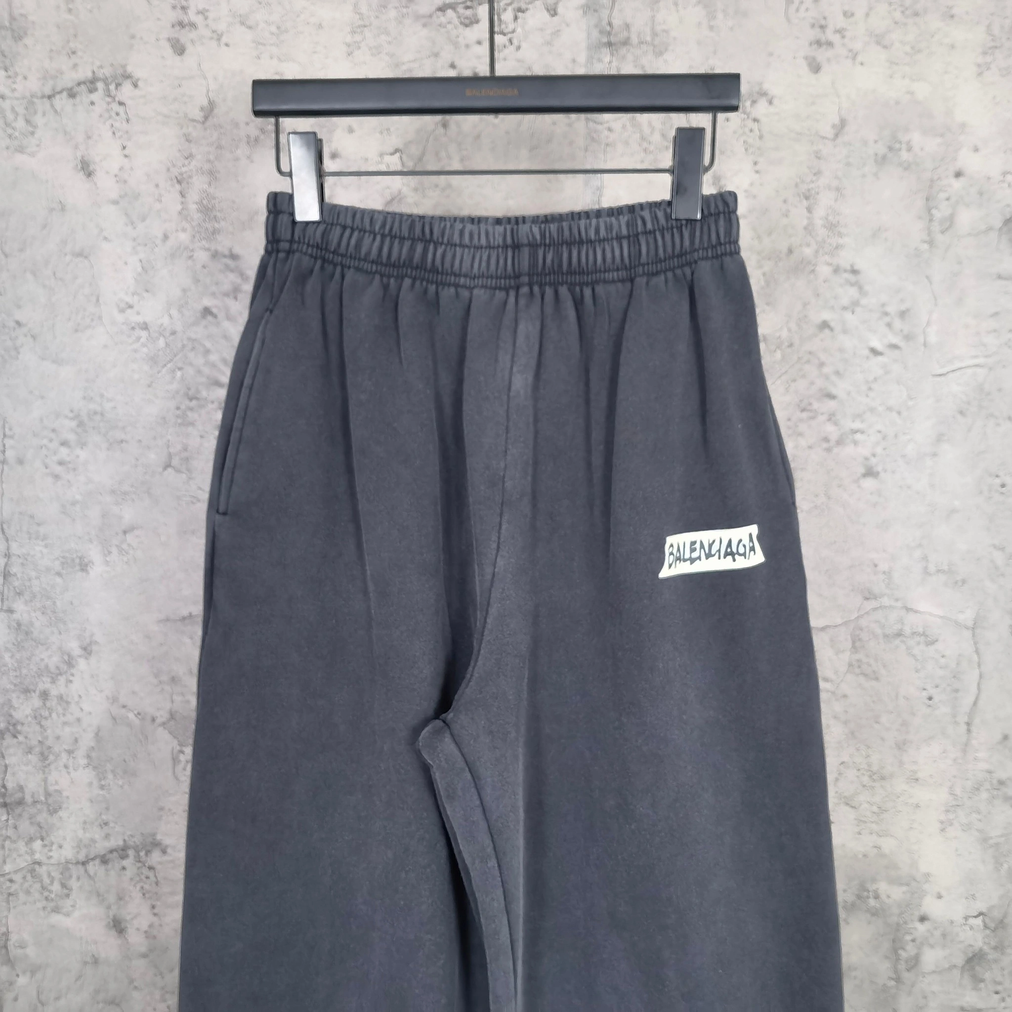 &wg.luxury-- 218593i161 item:F-F237A2699H